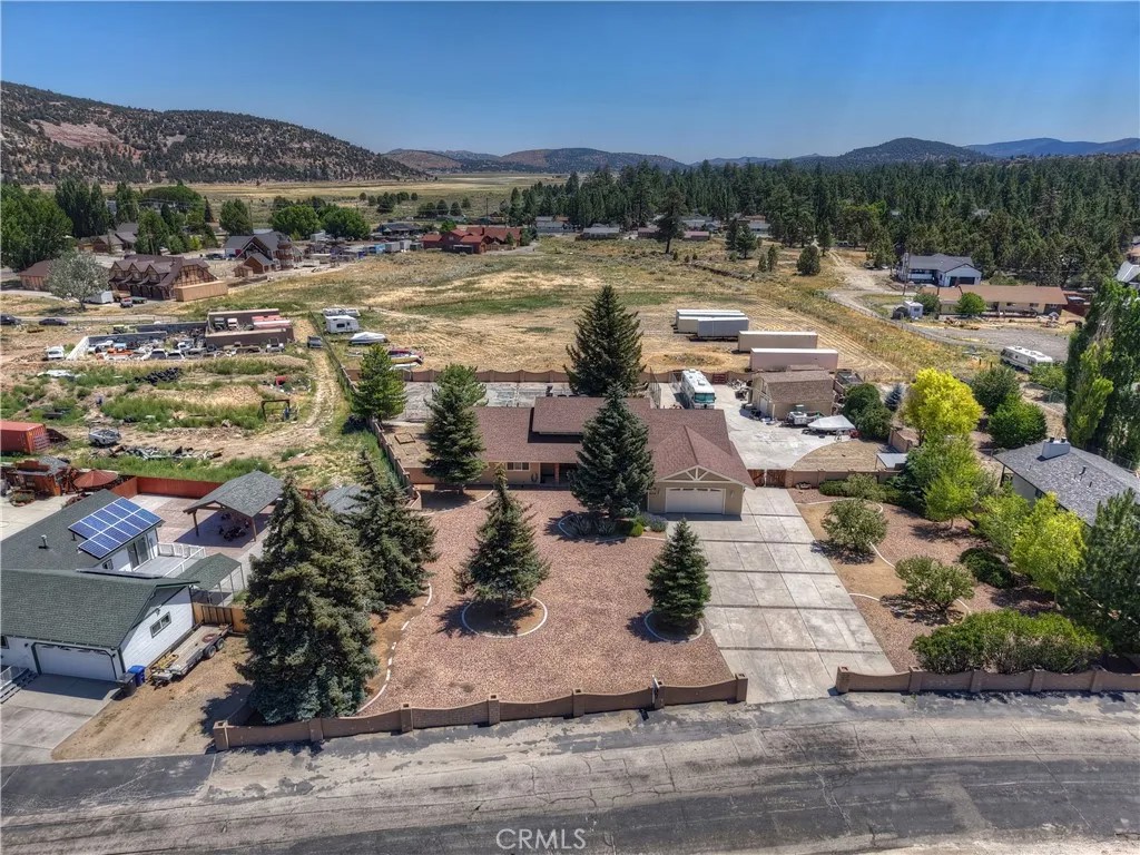 908 Mount Doble Drive