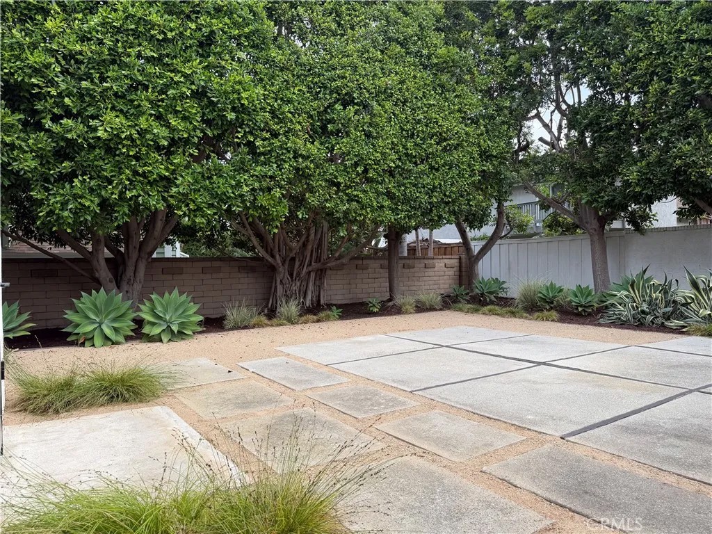 26881 Del Gado Road