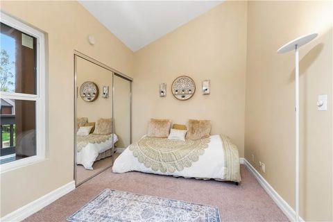 Tiny photo for 4646 Maytime Ln, Culver City, CA 90230 (MLS # GD25253156)