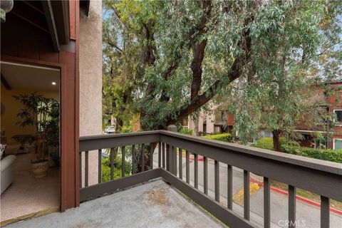 Tiny photo for 4646 Maytime Ln, Culver City, CA 90230 (MLS # GD25253156)