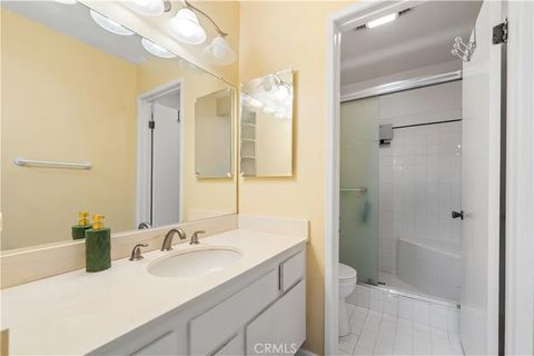 Tiny photo for 4646 Maytime Ln, Culver City, CA 90230 (MLS # GD25253156)