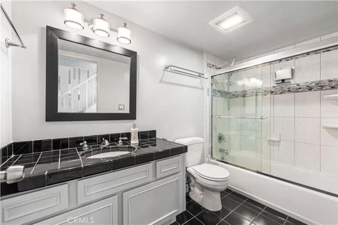 Tiny photo for 4646 Maytime Ln, Culver City, CA 90230 (MLS # GD25253156)