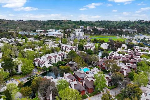 Tiny photo for 4646 Maytime Ln, Culver City, CA 90230 (MLS # GD25253156)