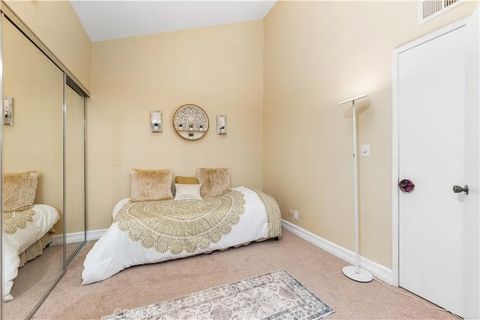 Tiny photo for 4646 Maytime Ln, Culver City, CA 90230 (MLS # GD25253156)