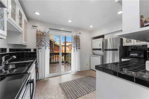 Tiny photo for 4646 Maytime Ln, Culver City, CA 90230 (MLS # GD25253156)