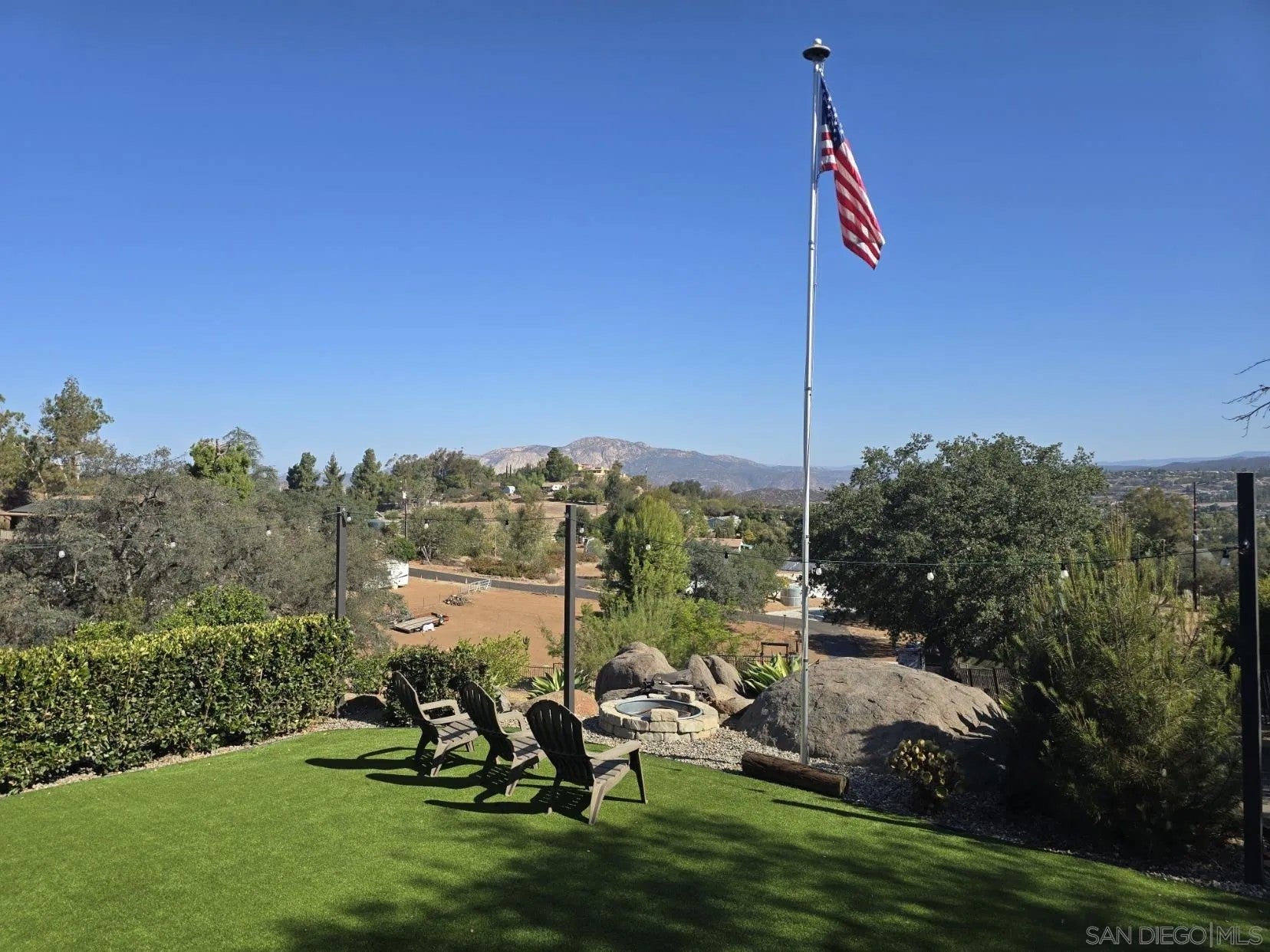1049 Ranchito Court
