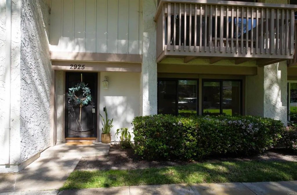 Photo of 2925 Via Libertad, Carlsbad, CA 92010 (MLS # NDP2601703)