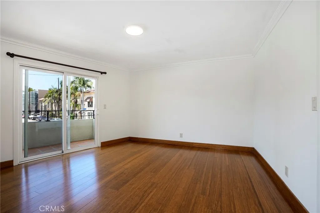 3737 E 2nd 101