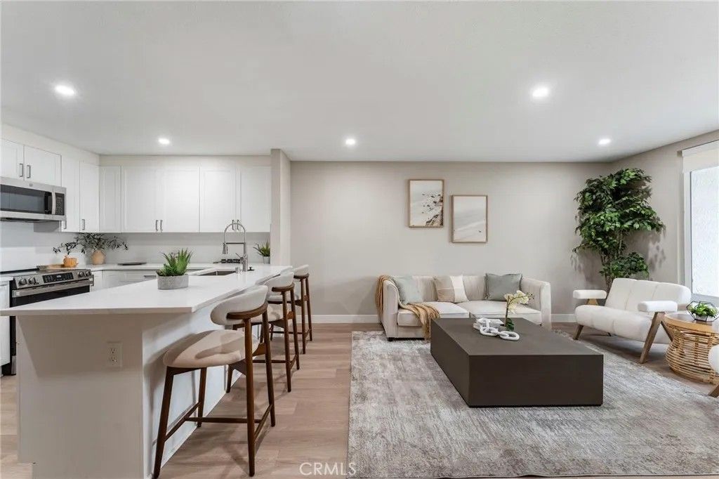 Photo of 664 Tamarack Avenue #6, Carlsbad, CA 92008 (MLS # OC25165021)