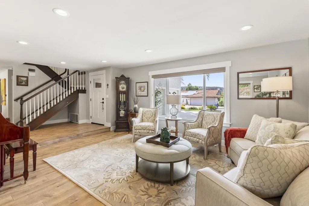 1951 BELMORE CT