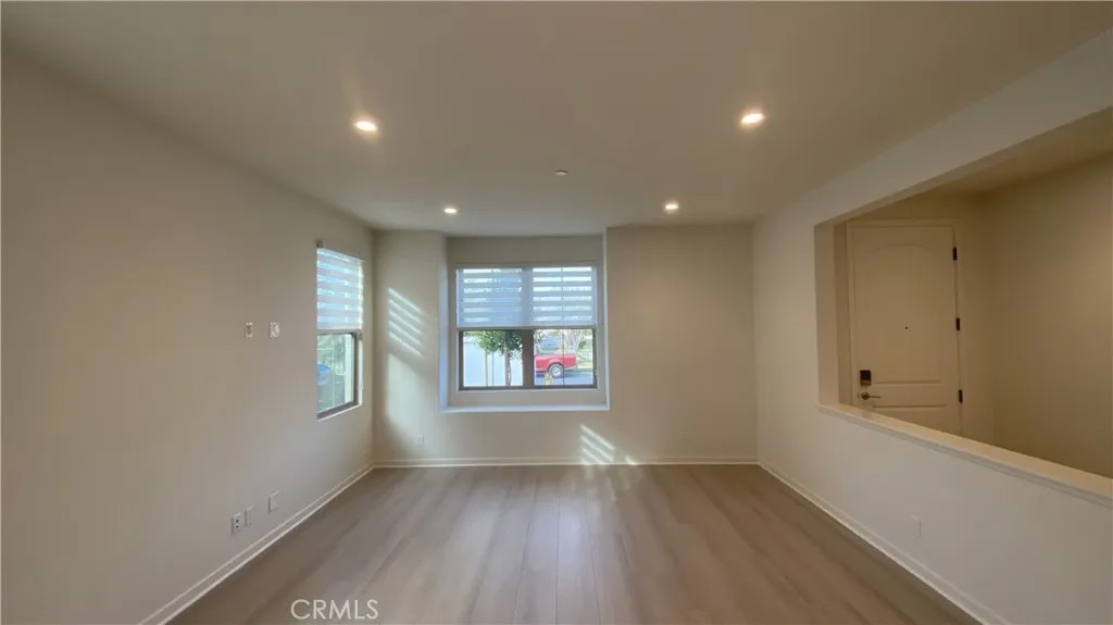 110 Sunnyside