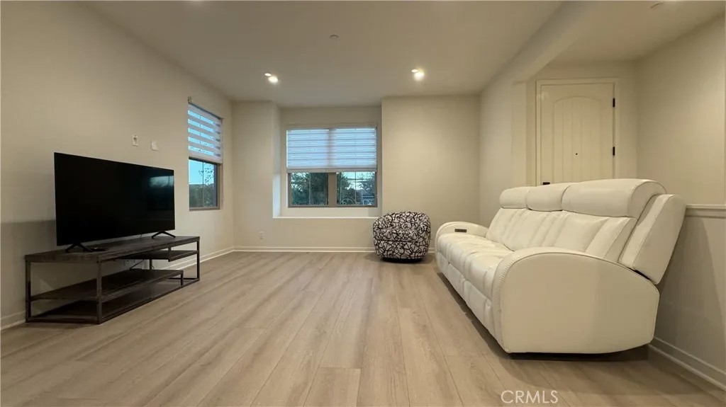 110 Sunnyside