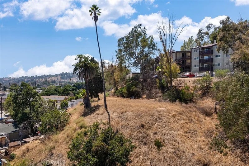 300 S Avenue 58