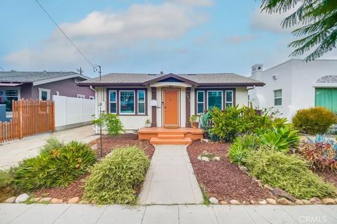 Tiny photo for 3410 Grim Avenue, San Diego, CA 92104 (MLS # LG25221389)