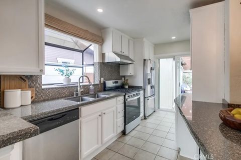 Tiny photo for 3410 Grim Avenue, San Diego, CA 92104 (MLS # LG25221389)