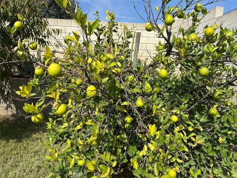 Tiny photo for 15162 Cambria Street, Fontana, CA 92335 (MLS # HD25247221)