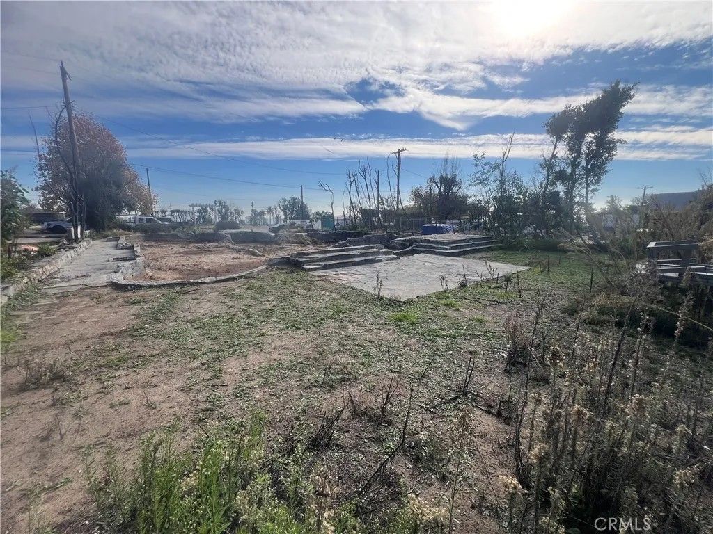 Photo of 17053 Bollinger, Pacific Palisades, CA 90272 (MLS # AR25272764)