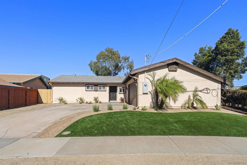 Photo of 5090 Mount Harris Drive, San Diego, CA 92117 (MLS # 260025140)