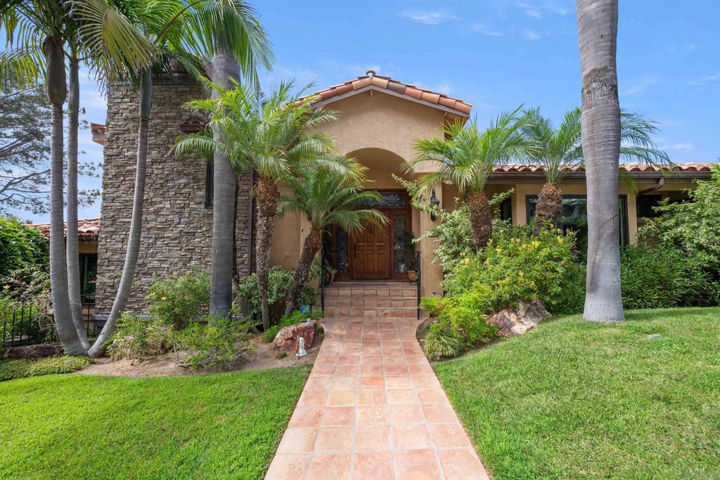 Photo of 2188 Cordero Rd, Del Mar, CA 92014 (MLS # 260021985)