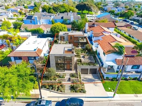 Photo of 1586 Orange Ave, Costa Mesa, CA 92627 (MLS # PW26035843)