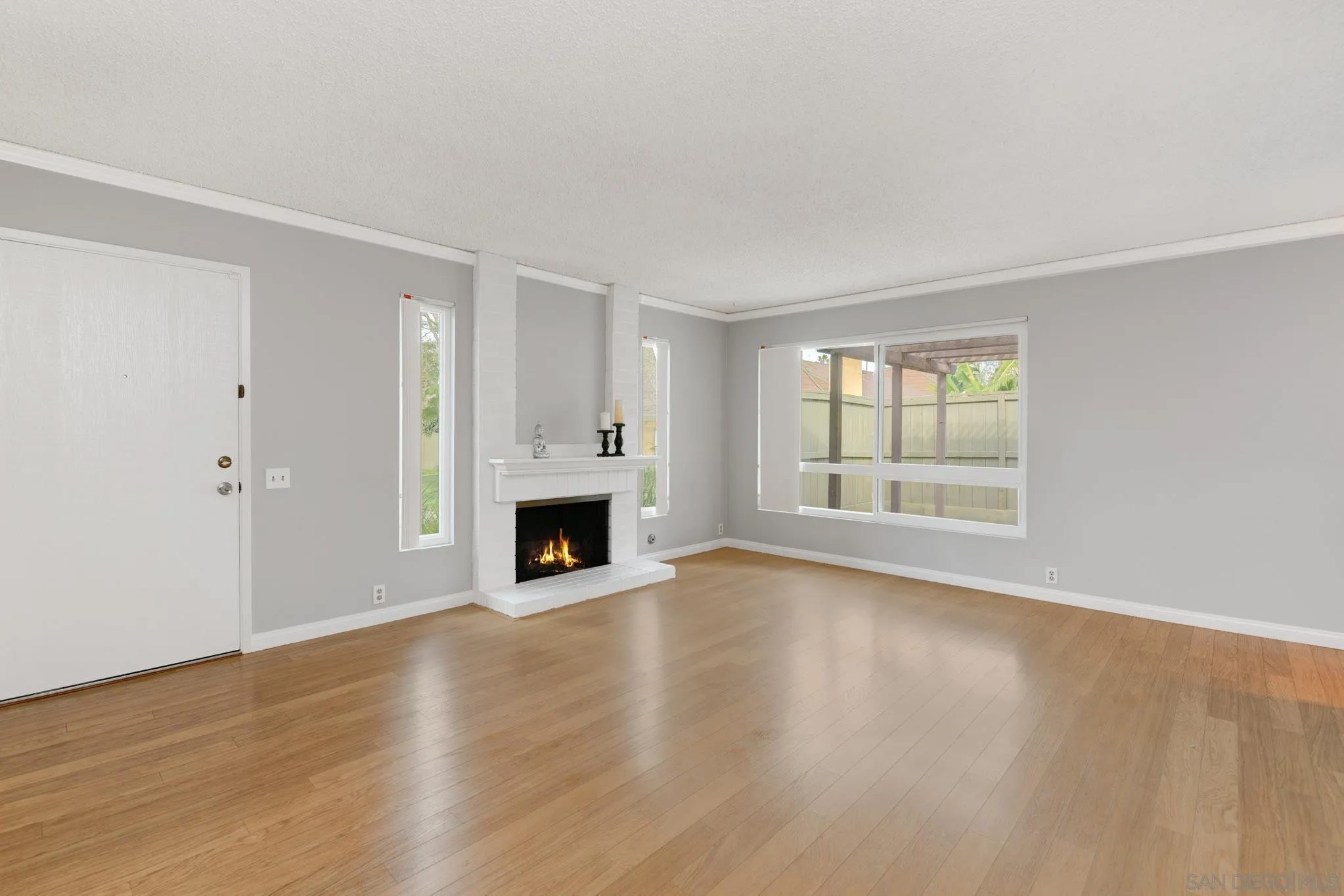 10524 Caminito Glenellen