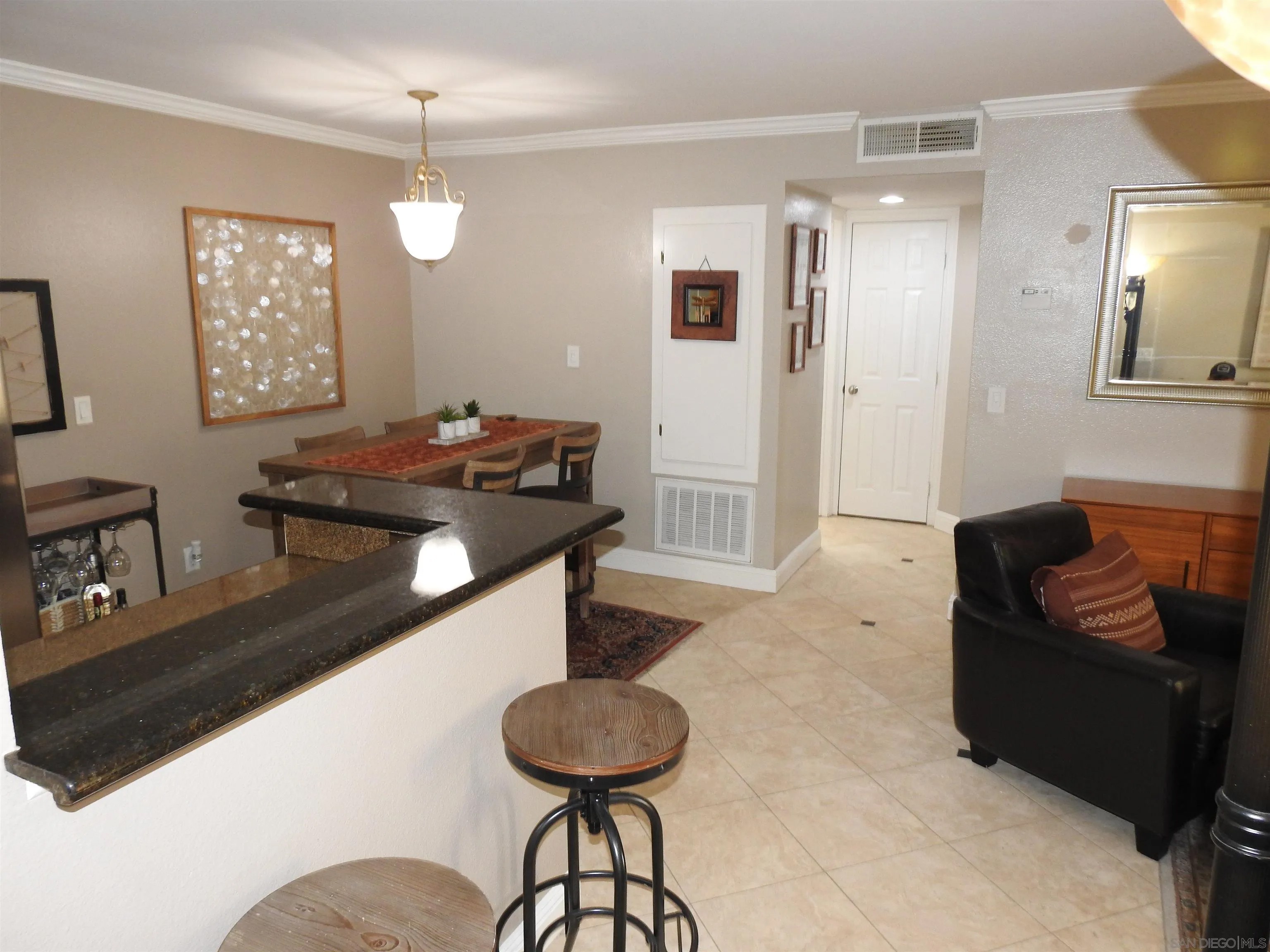 3515 Grove St 108