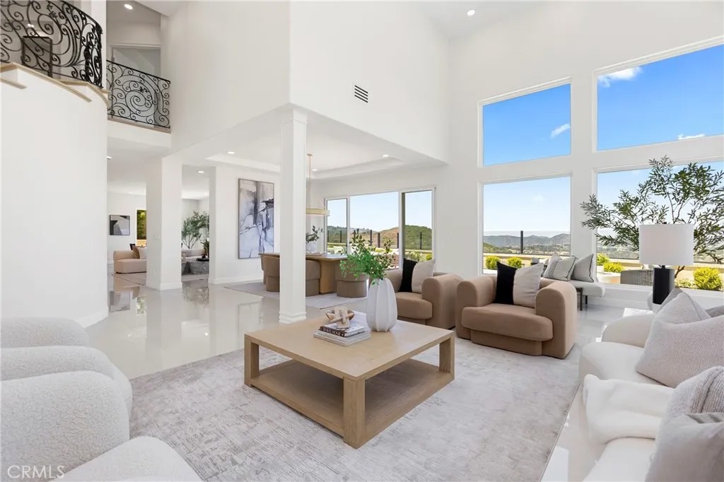 7 Sierra Vista