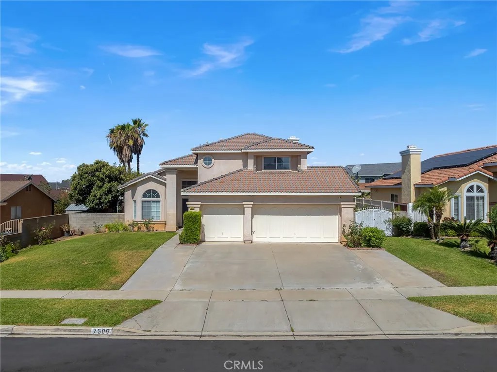 7600 Jacaranda Avenue