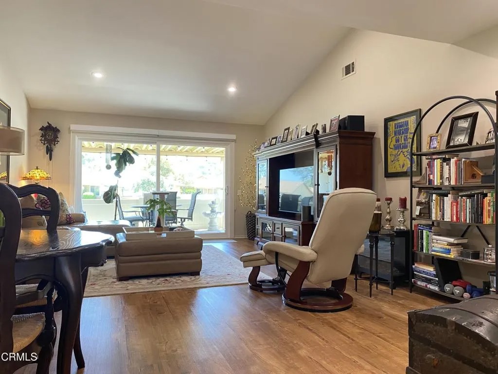 25222 Village 25