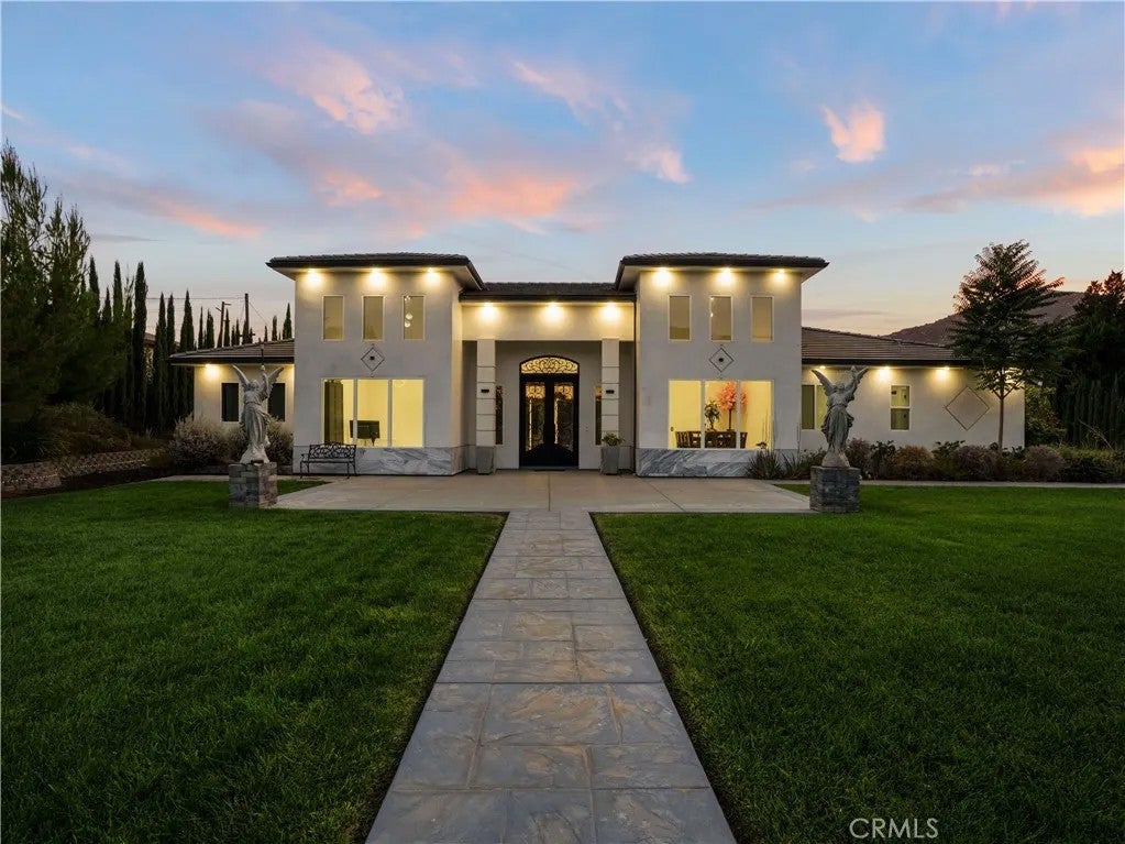 2820 Reche Canyon