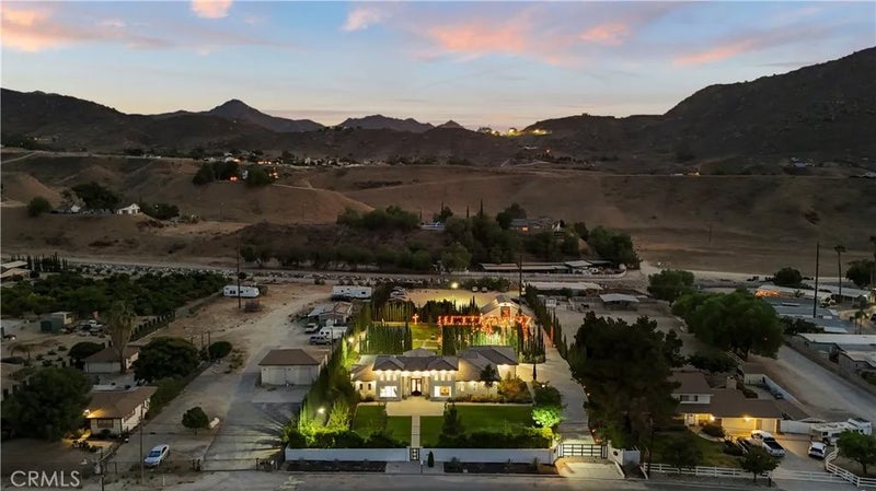 2820 Reche Canyon