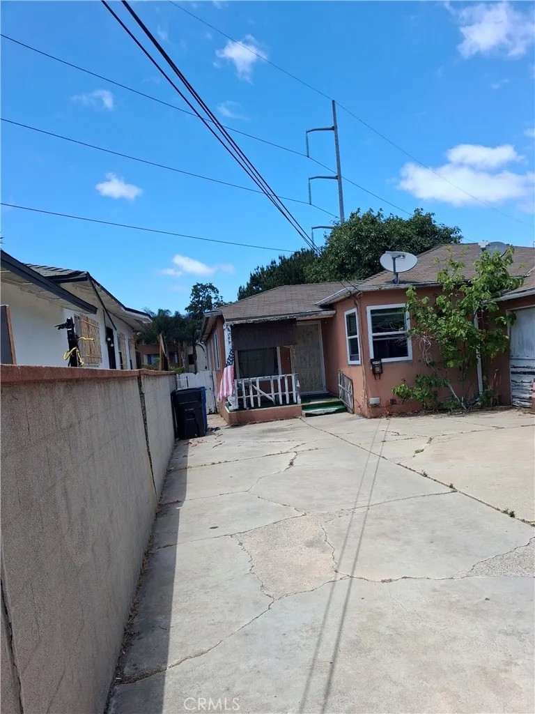 637 Hill Street