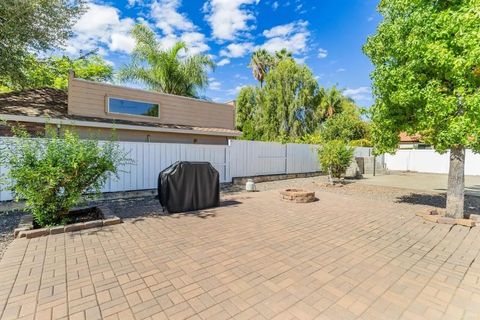 Tiny photo for 24010 Del Amo Rd, Ramona, CA 92065 (MLS # NDP2510137)