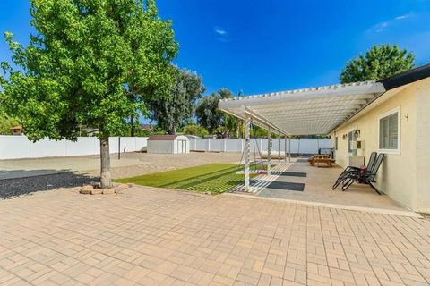 Tiny photo for 24010 Del Amo Rd, Ramona, CA 92065 (MLS # NDP2510137)
