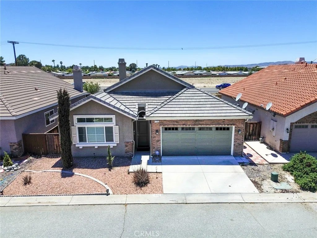 Photo of 772 Saint Alban Road, San Jacinto, CA 92583 (MLS # OC26215204)