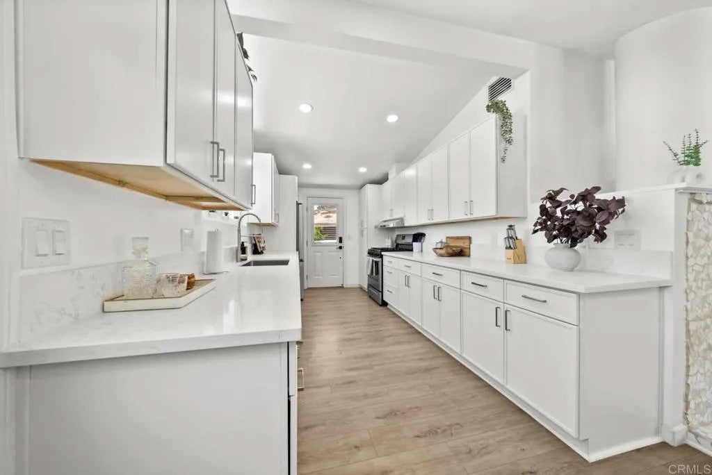 12540 Taunt Place