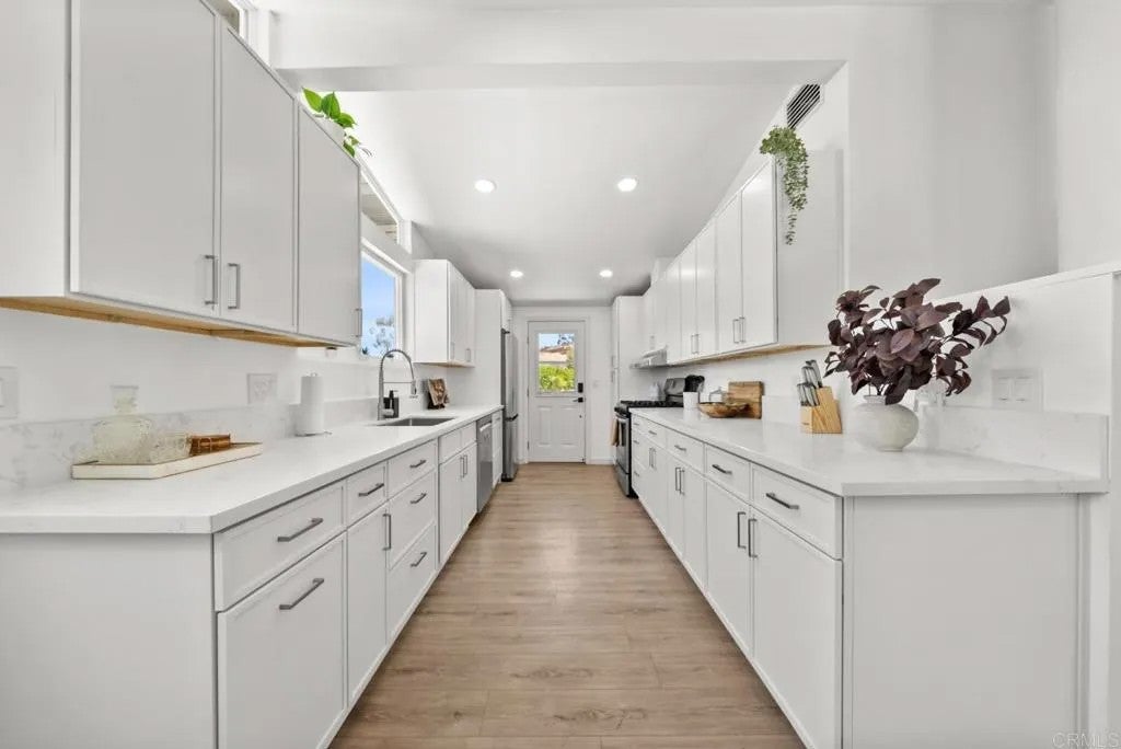 12540 Taunt Place
