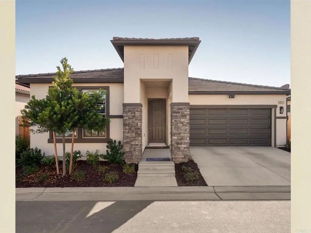 Photo of 6217 E Mia Drive, Clovis, CA 93727 (MLS # PTP2602515)