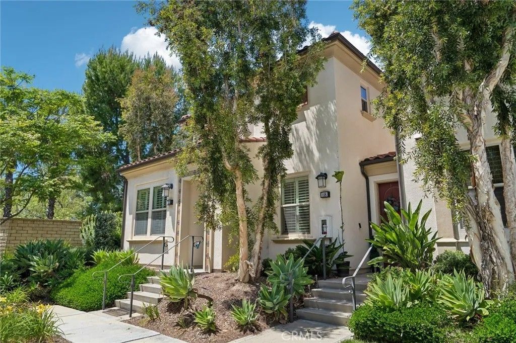 Photo of 122 Wild Rose, Lake Forest, CA 92630 (MLS # SR26092090)