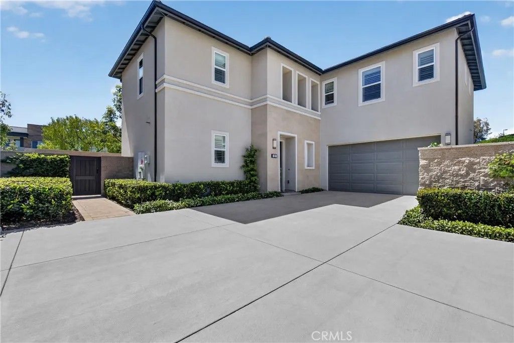 Photo of 111 Fremont, Lake Forest, CA 92630 (MLS # OC26052552)