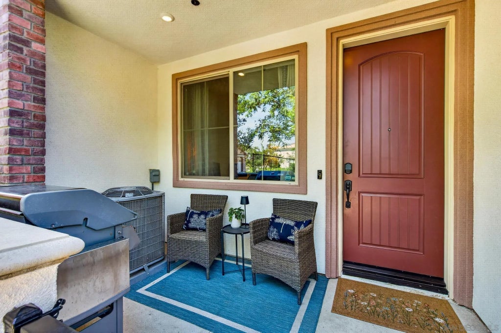 Photo of 1832 Mesquite Way, Oceanside, CA 92056 (MLS # 260021049)