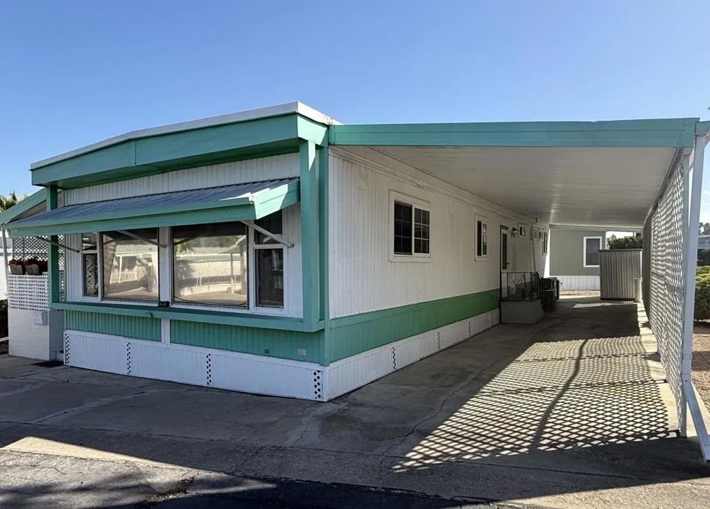 8545 Mission Gorge 345