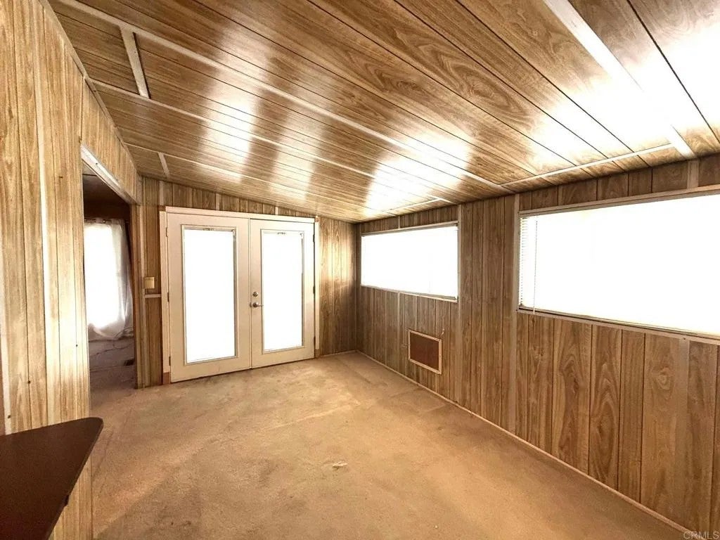 8545 Mission Gorge 345