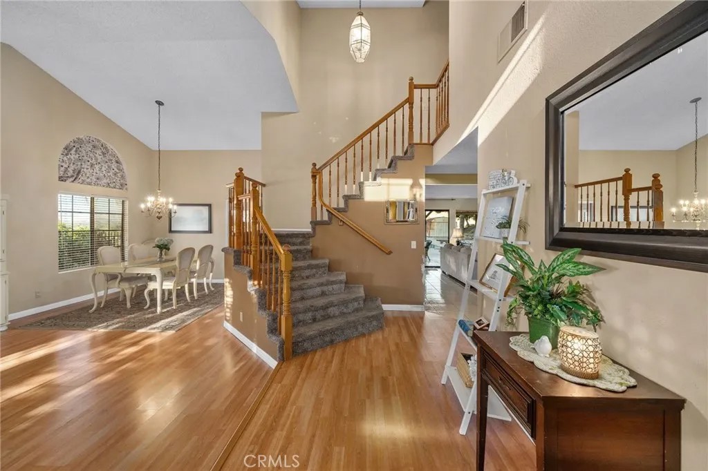 16584 Creekside