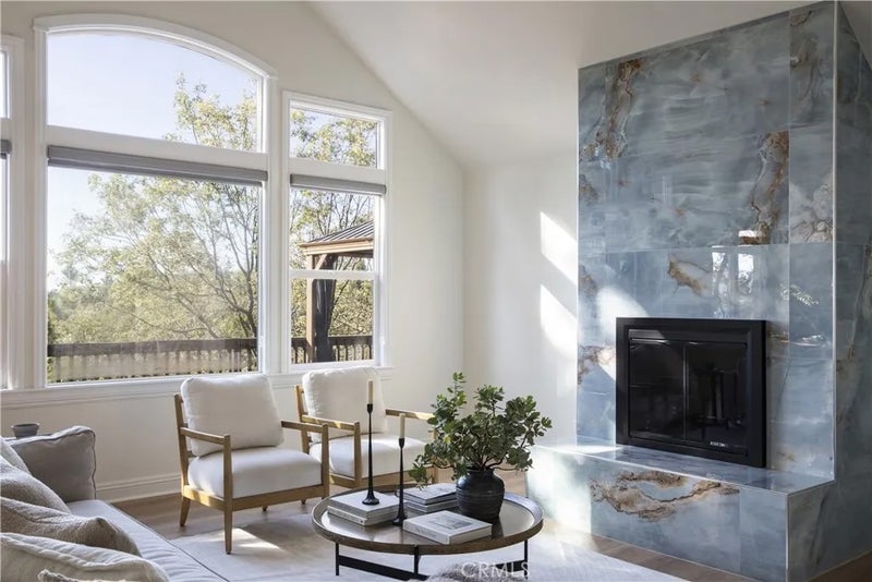 1477 Sequoia Drive
