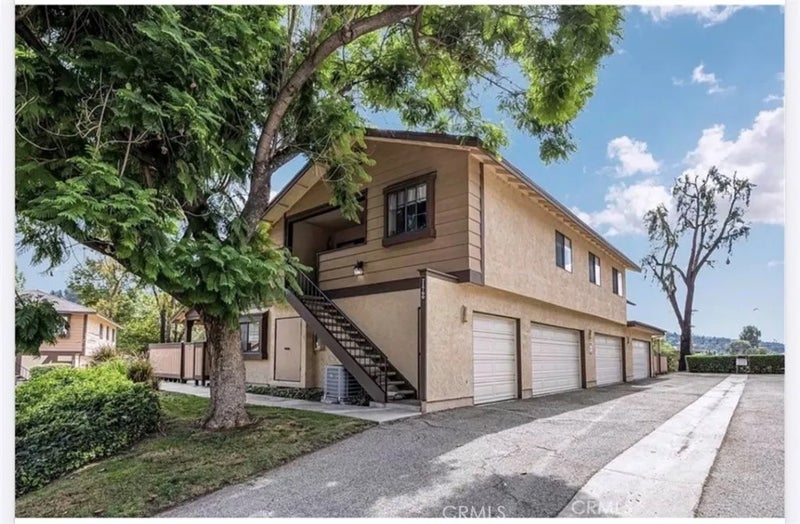 21760 Laurelrim Dr Unit A