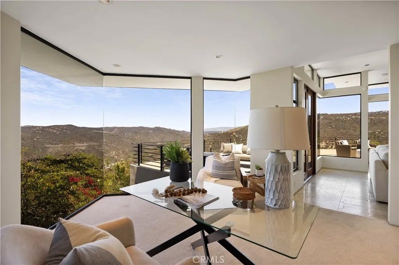 1505 Skyline Drive
