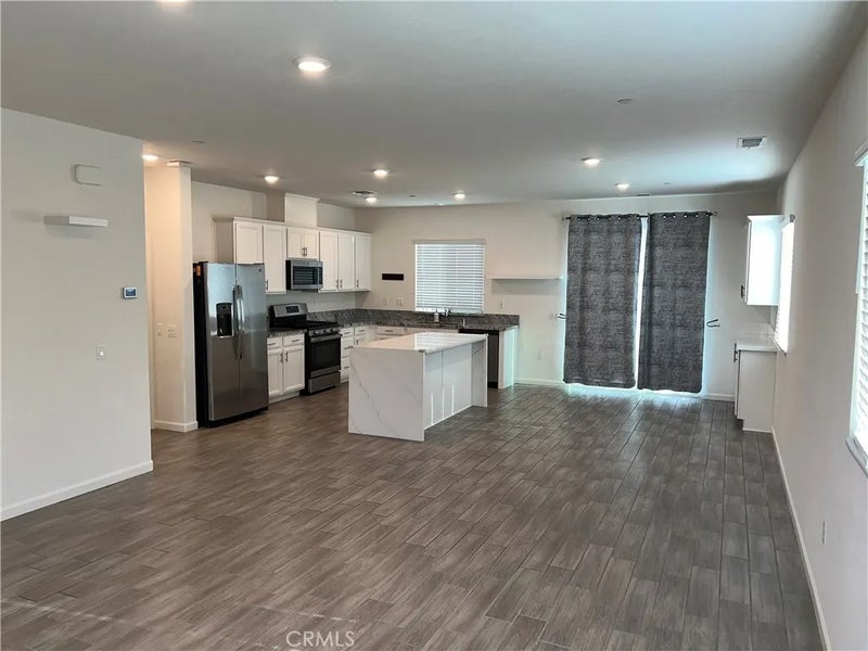 12722 Montbrook