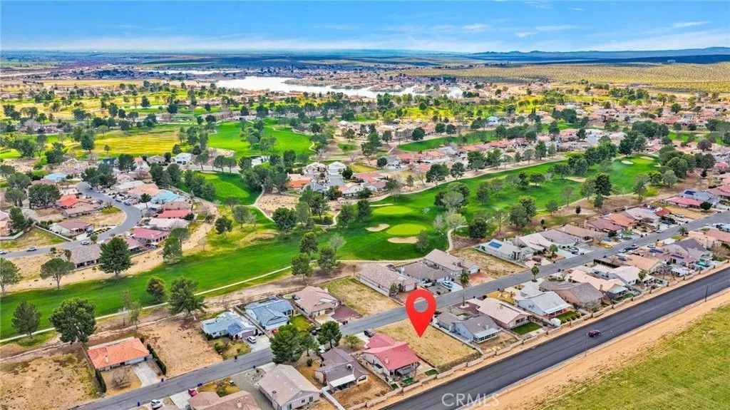 Photo of 15036 Tournament Dr, Helendale, CA 92342 (MLS # HD25277453)