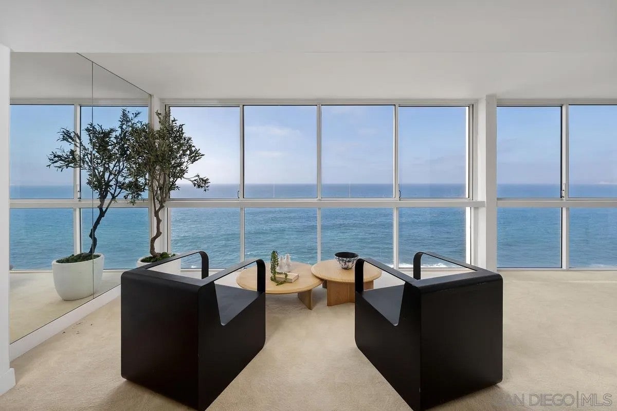 939 Coast Blvd 11B